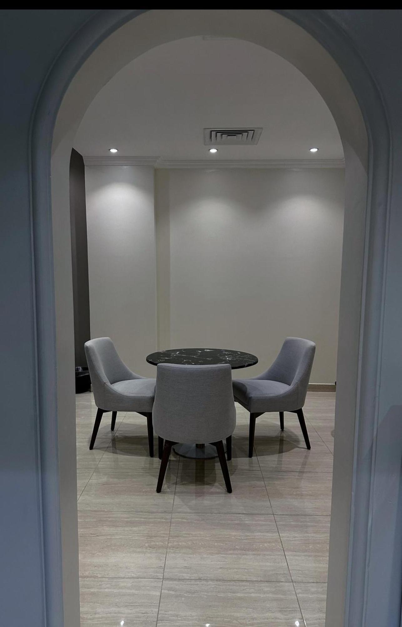 Art Suite Riyadh Luaran gambar