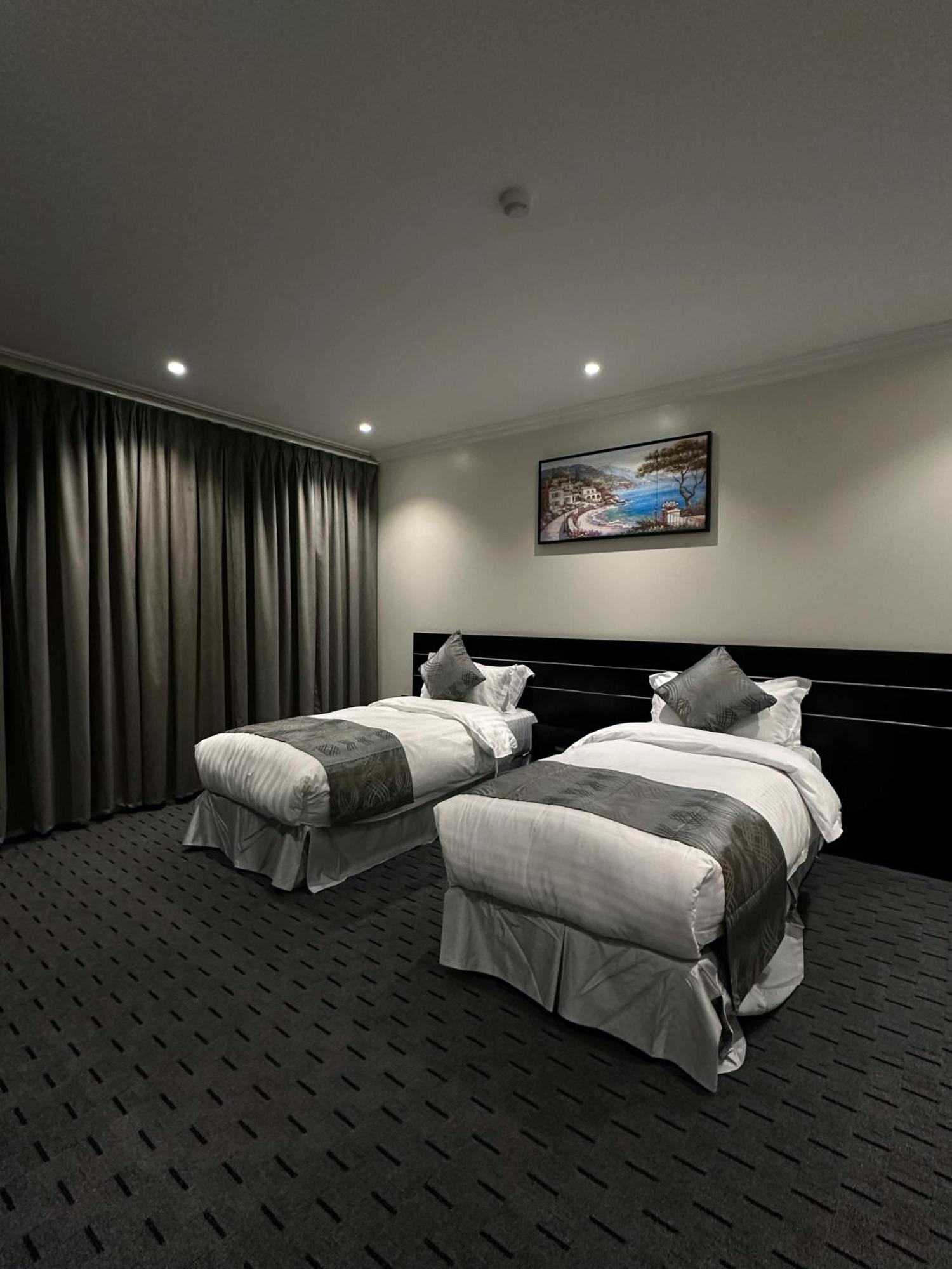 Art Suite Riyadh Luaran gambar